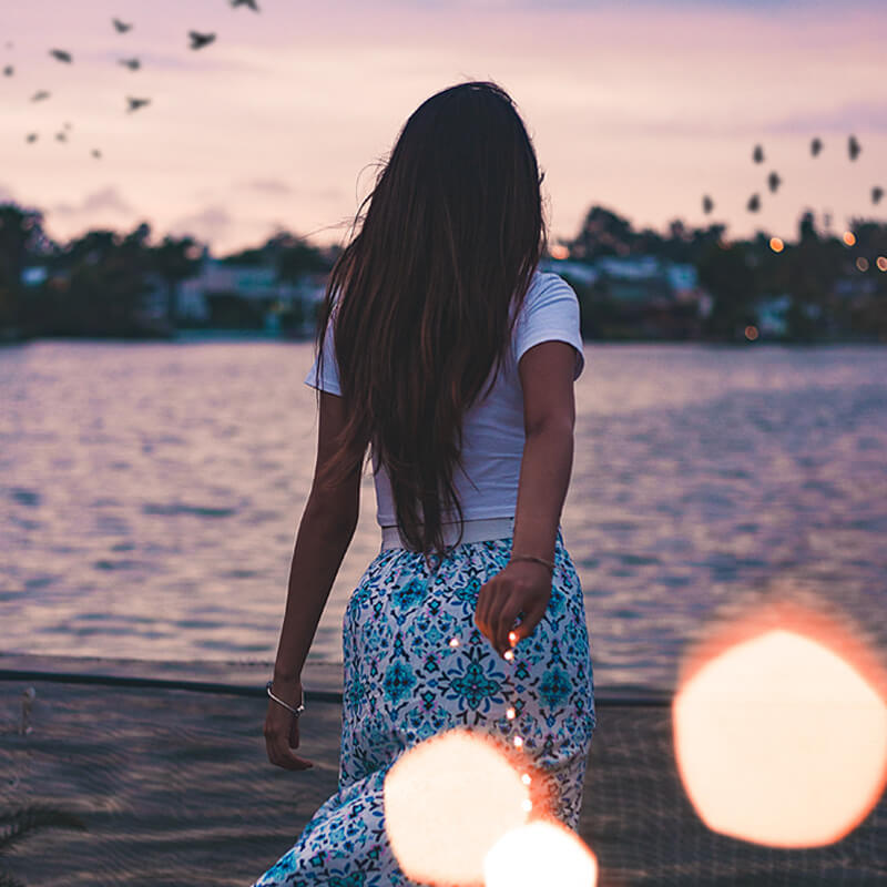 shop_img_04 Follow Me